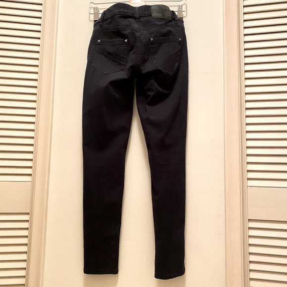 BCBGeneration Jeans (size 26, inseam27) - Picture 4 of 7